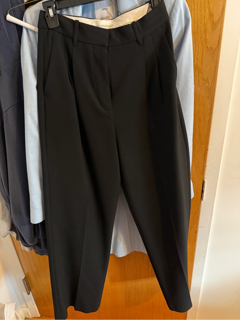 Aritzia Wilfred Effortless Pants